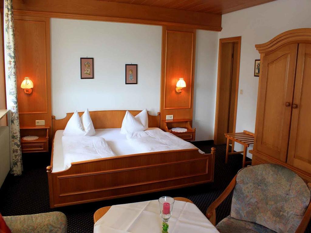 Gaestehaus Mayer-Bartsch Meersburg Habitación foto