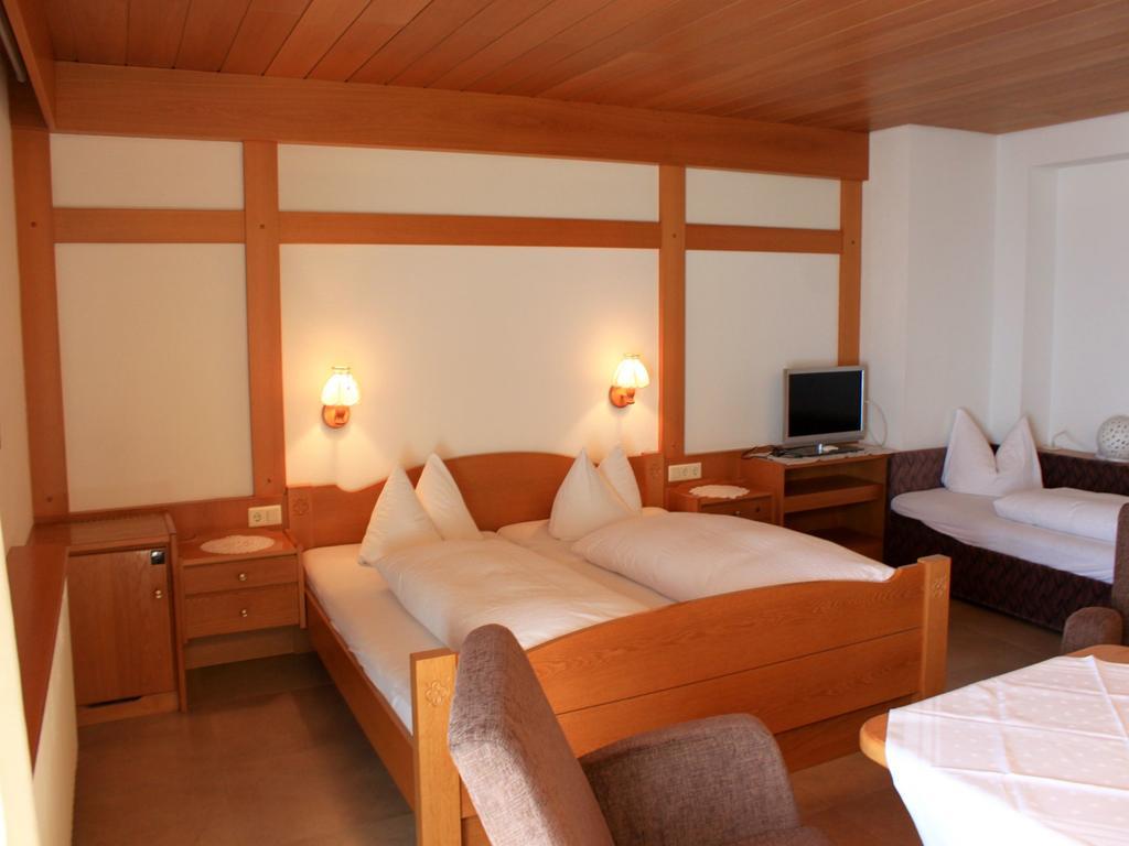 Gaestehaus Mayer-Bartsch Meersburg Habitación foto