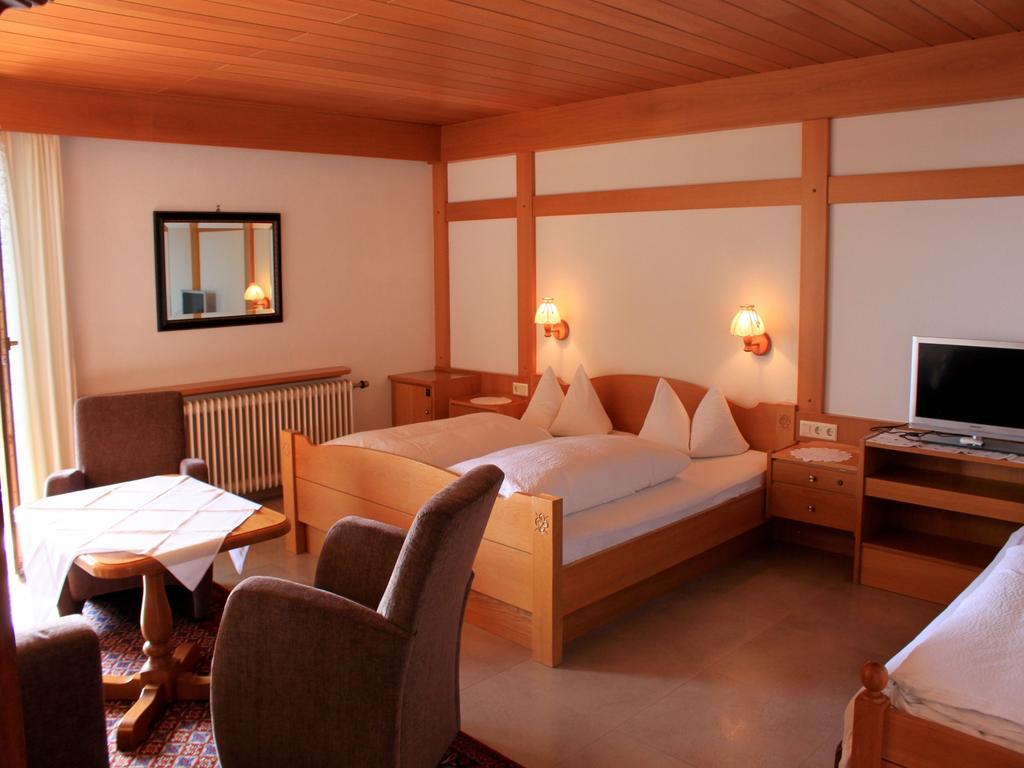 Gaestehaus Mayer-Bartsch Meersburg Habitación foto